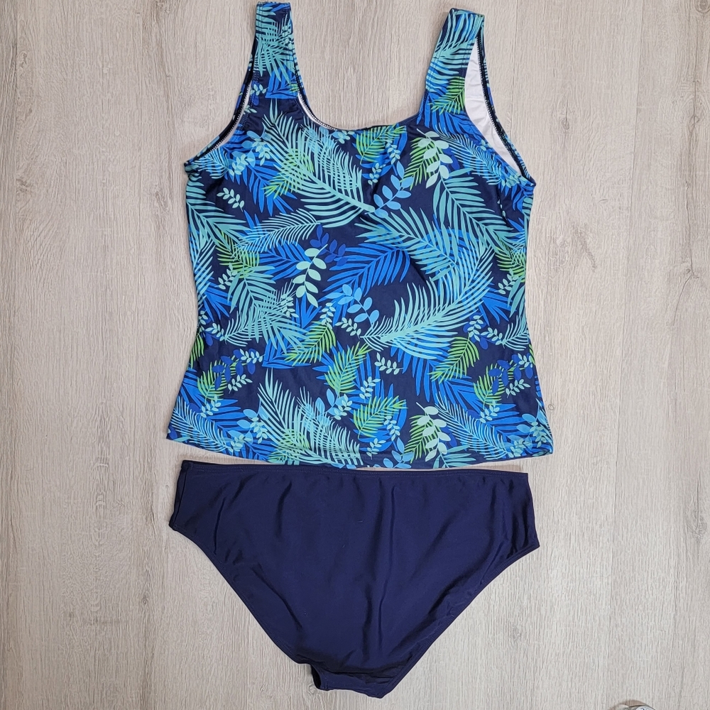 Womens Size 16 blue and green Tropical tankini with bikini bottoms NWOT - Picture 2 of 6